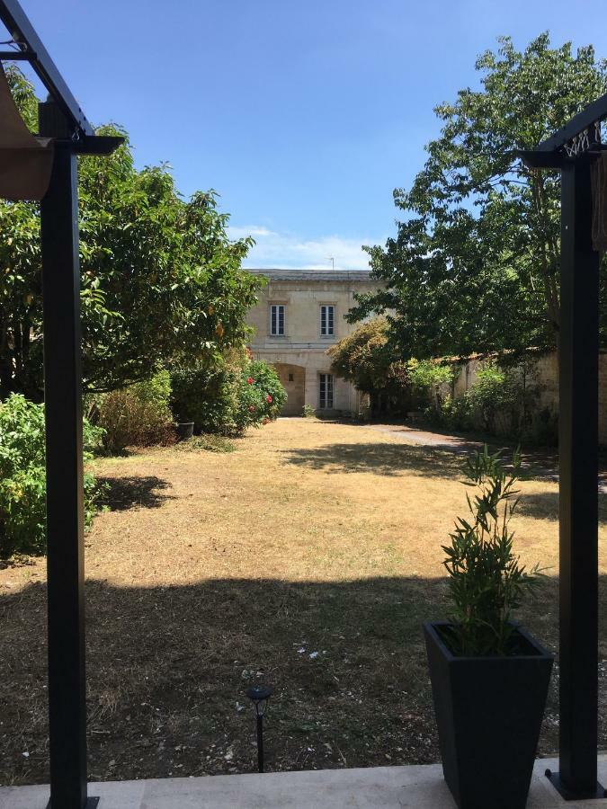 Le Marvel Centre La Breche Wifi Vue Jardin Niort Exterior foto